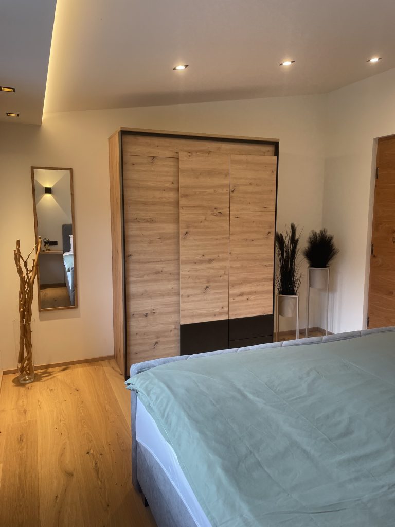 42F446FC-A7AA-4B10-9C66-F27E81A914E1